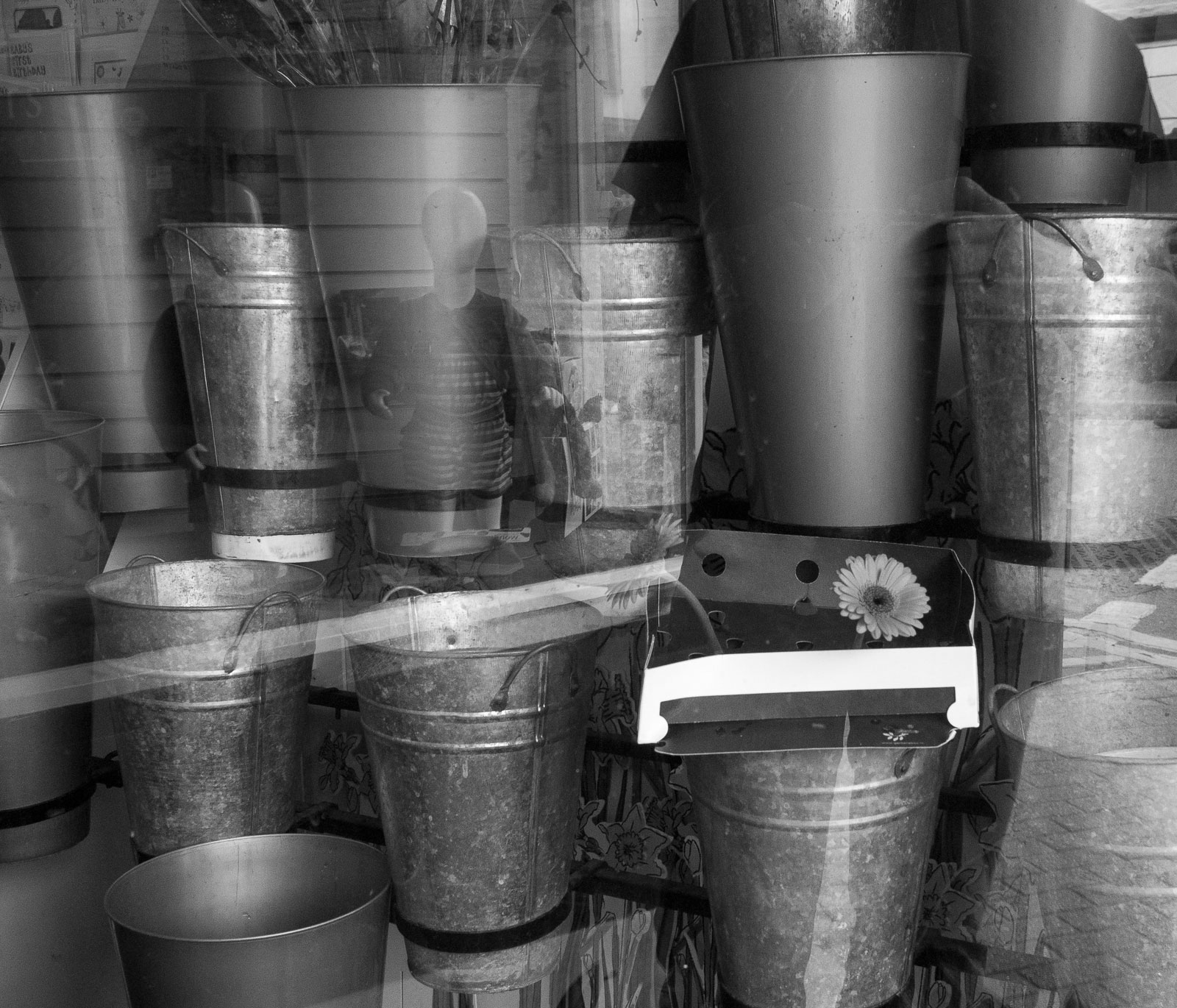 Bucket Ghost